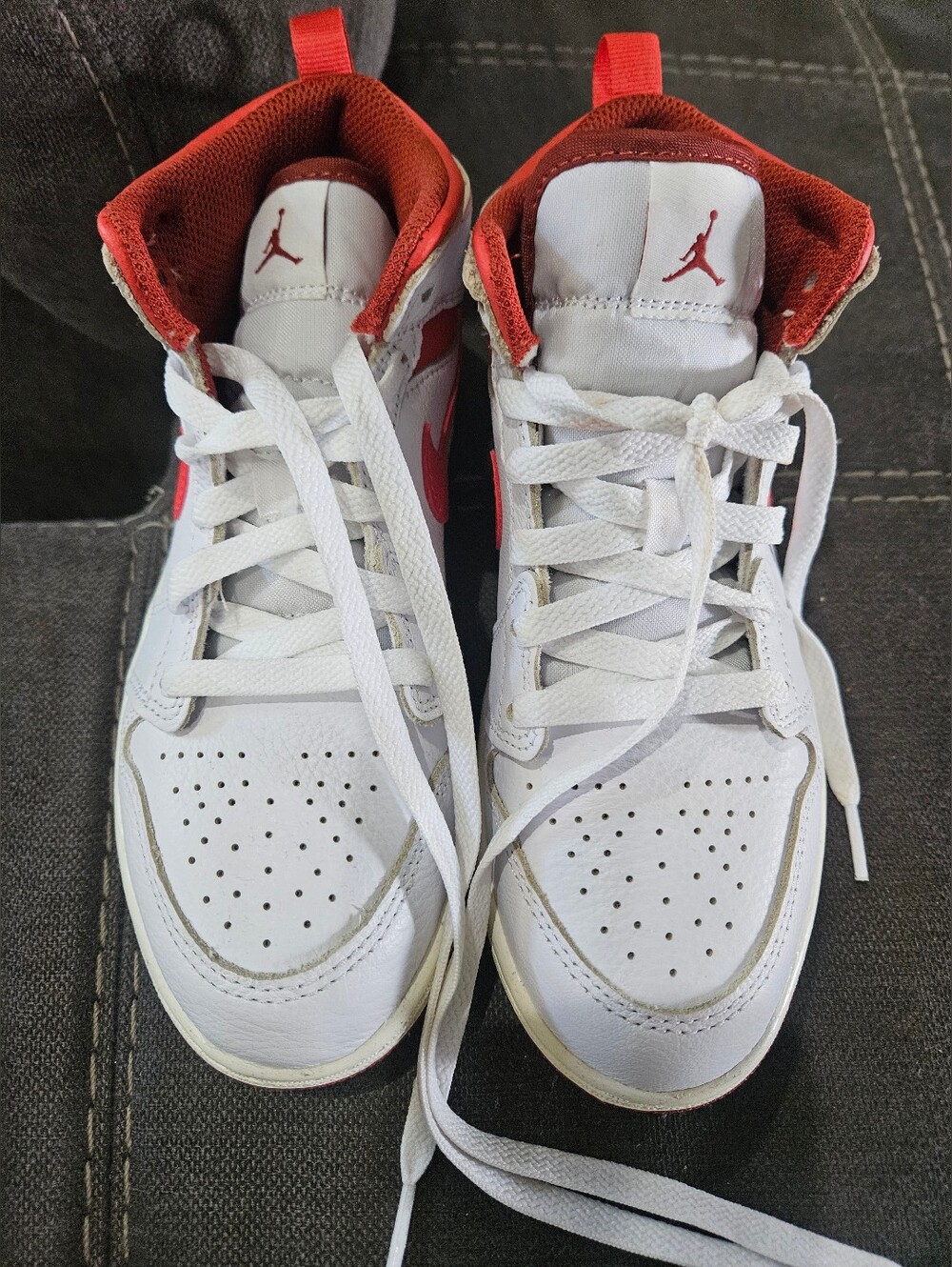 Nike Air JORDANS White and Red High-Top Basketball Sneakers